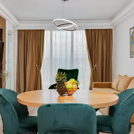Apartment 29th Floor - Skyline Serenity & - Exclusive *